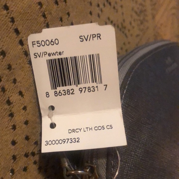 Coach Darcy Leather Cosmetic Case (Silver/Pewter) - Picture 8 of 12